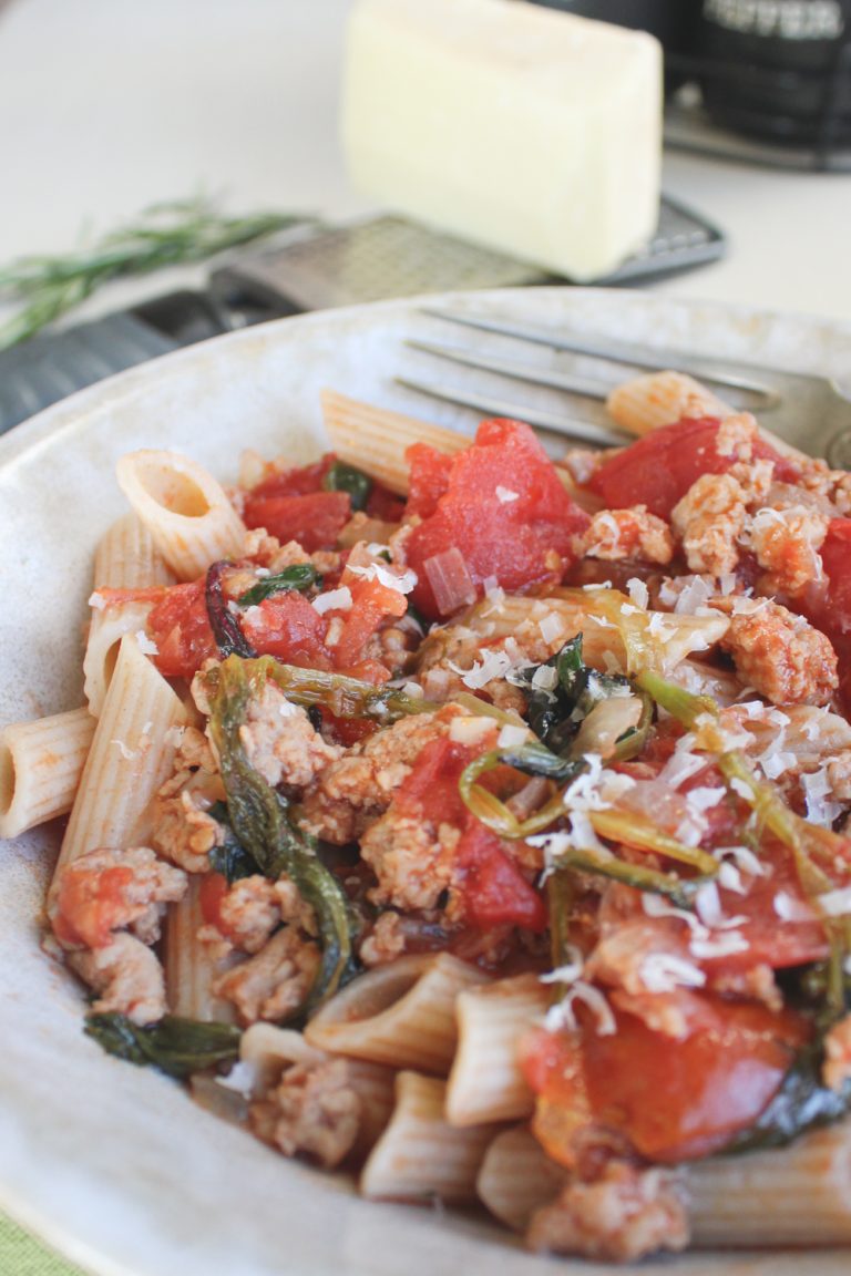 amazing chicken sausage pasta in easy tomato sauce Fork Freedom