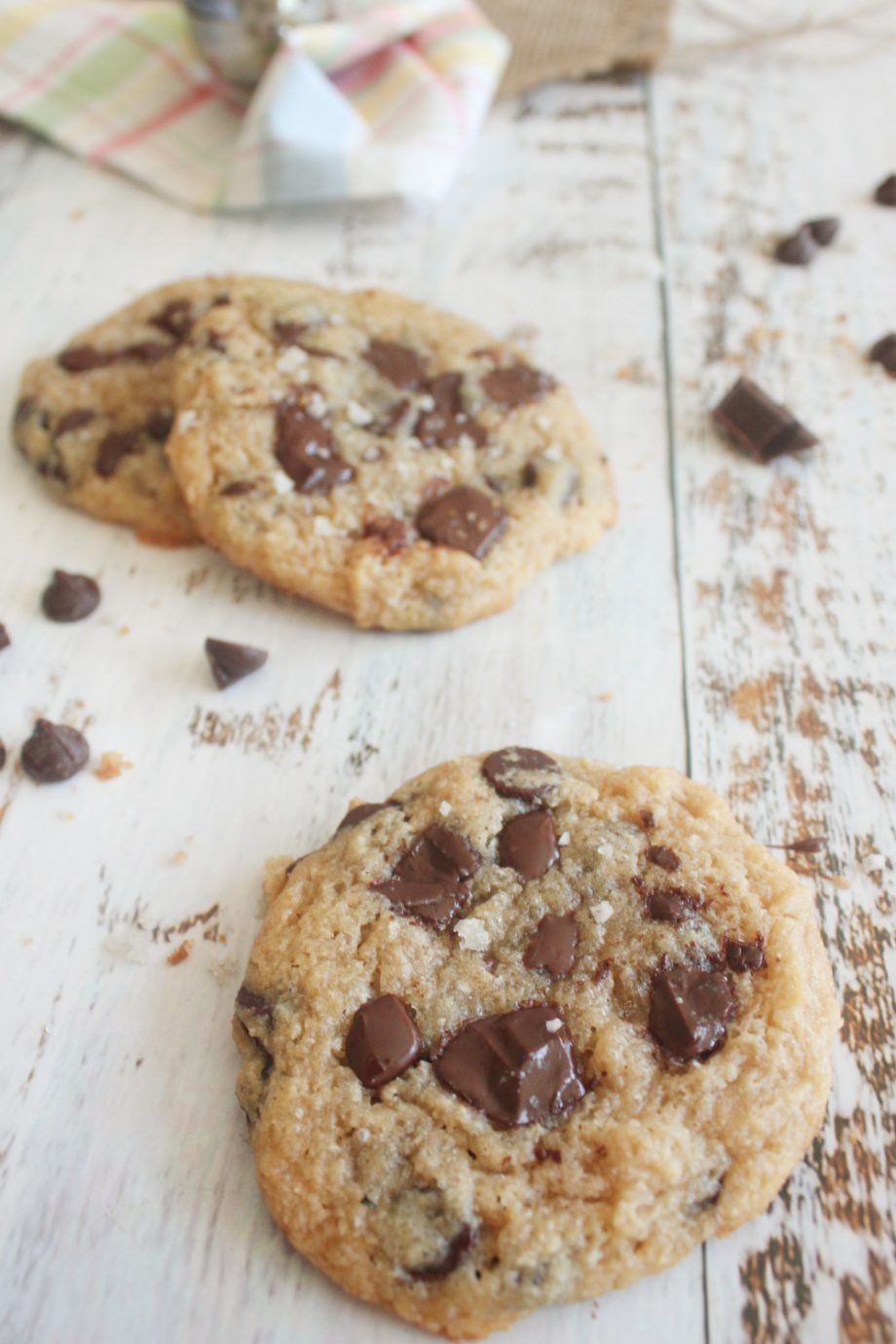 low carb chocolate chip cookies - Fork Freedom